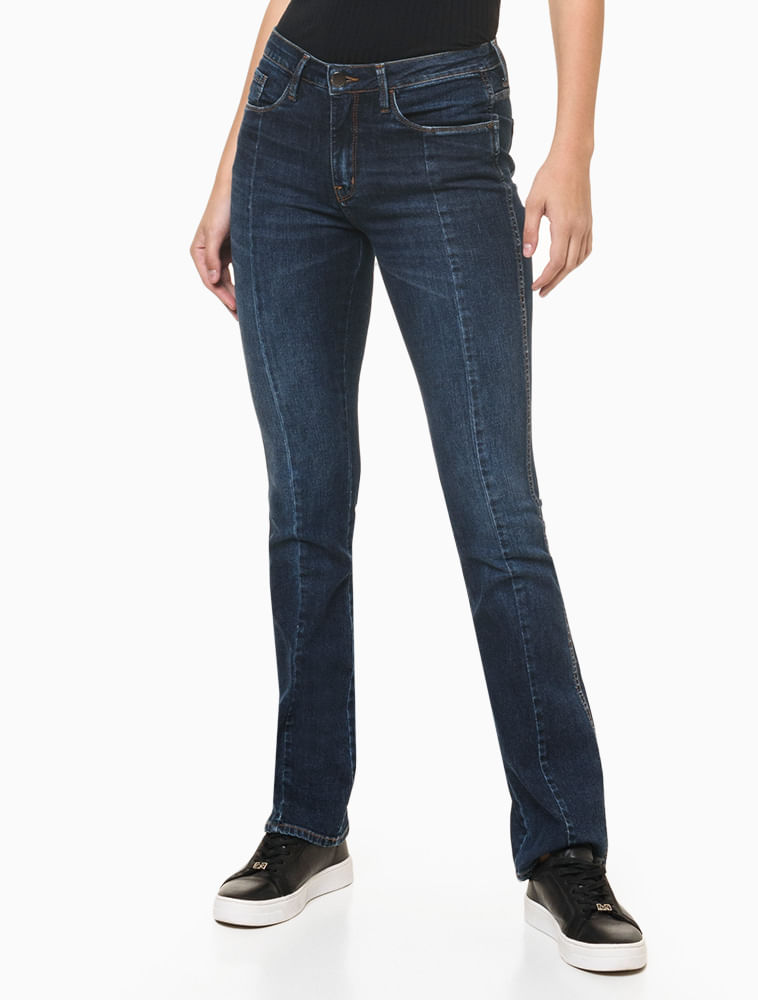 Calça Jeans Feminina Slim Flare Recortes Frontais Azul Marinho Calvin Klein Menor preço em Calça Jeans Feminina Slim Flare Recortes Frontais Azul Marinho Calvin Klein