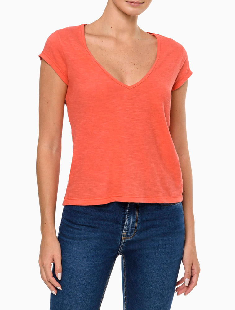 Camiseta Feminina Basic Decote V Calvin Klein Jeans - Calvin Klein