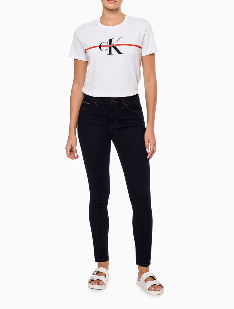 Camiseta Estampa Issue Calvin Klein Jeans