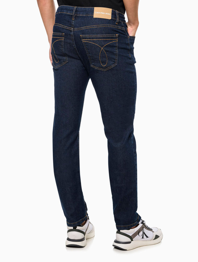 Calça Jeans Masculina Slim Cintura Baixa Tom Médio Calvin Klein