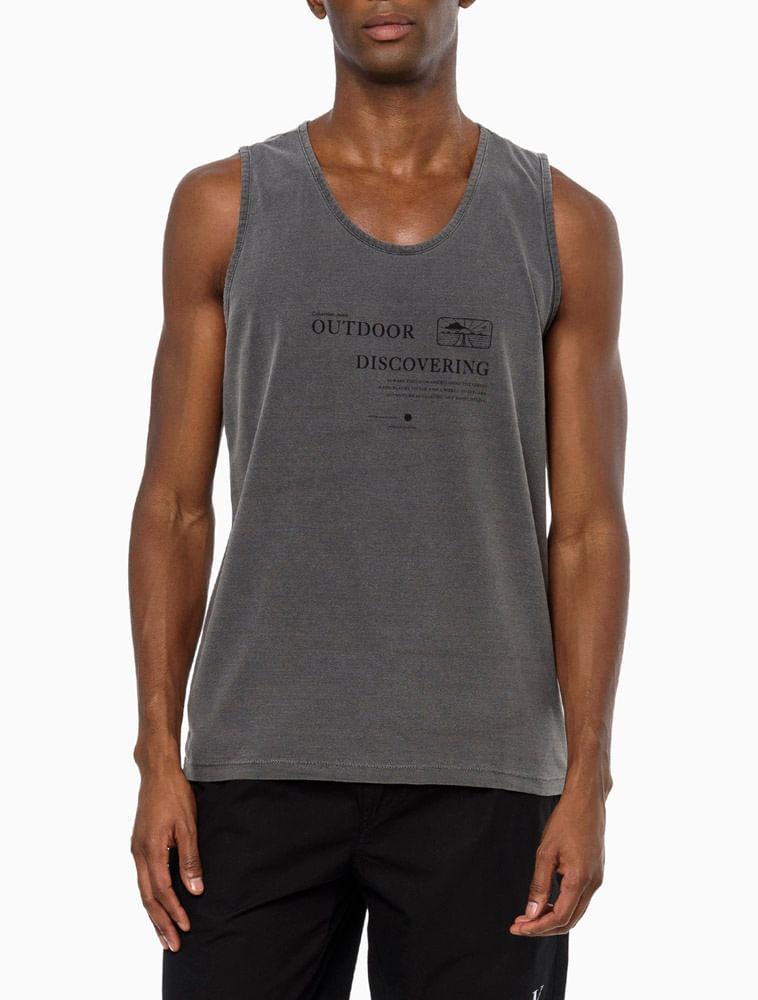 Regata Masculina Outdoor Discovering Calvin Klein Jeans - Chumbo Menor preço em Regata Masculina Outdoor Discovering Calvin Klein Jeans - Chumbo