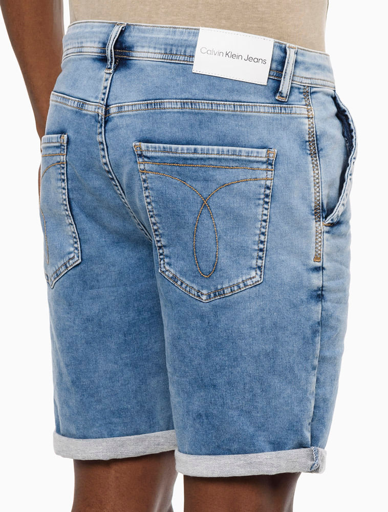 CM3PC13BJ505_0505_4-BERMUDA-JEANS-MOLETOM-AJUSTADOR-COS