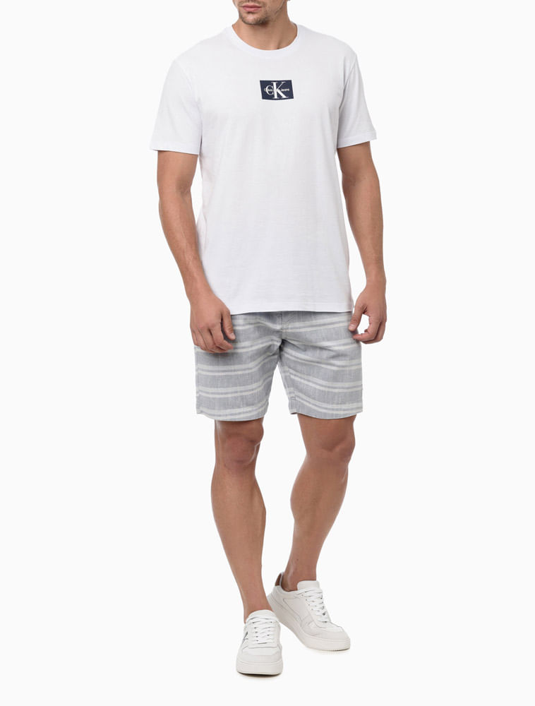 CKJM105_0900_2-CAMISETA-MC-CKJ-MASC-RE-ISSUE-RETANGULO