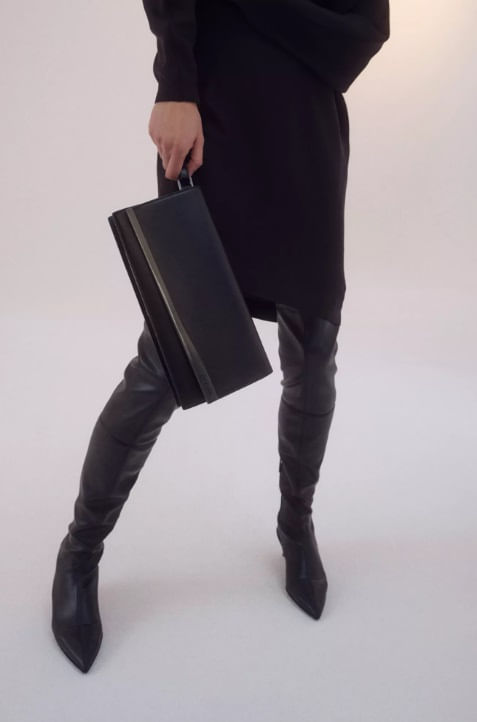 K60K611173_0987_2-BOLSA-CK-CLUTCH-BORDA-EM-METAL