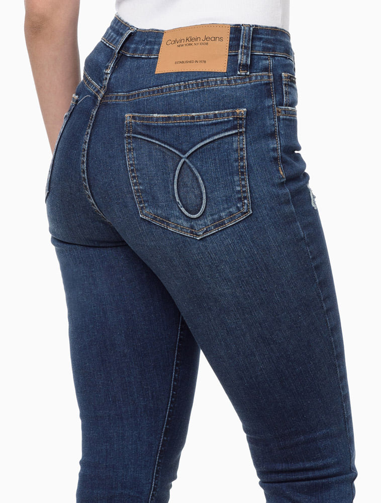 CF4OC11JK546_0598_4-CALCA-JEANS-NEW-SKINNY-EMBOSSED