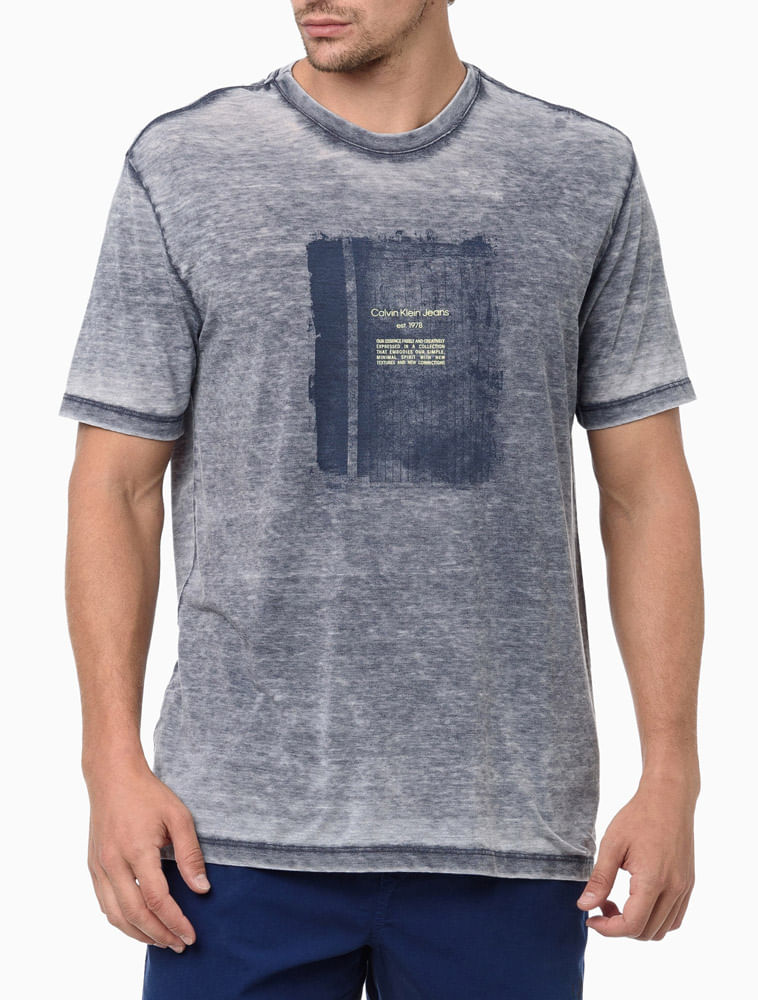 CM4OC01TC445_0598_1-CAMISETA-MC-CKJ-MASC-NEW-TEXTURES
