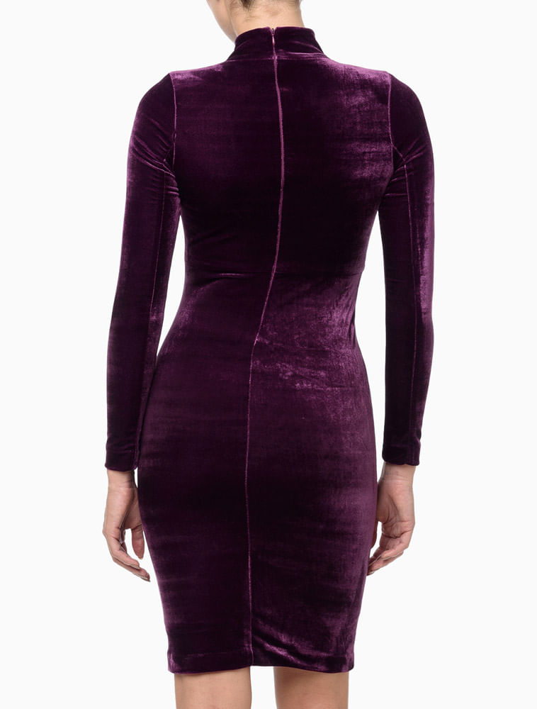 CF4OW30VP255_0420_3-VESTIDO-CURTO-ML-OMBREIRA-VELUDO