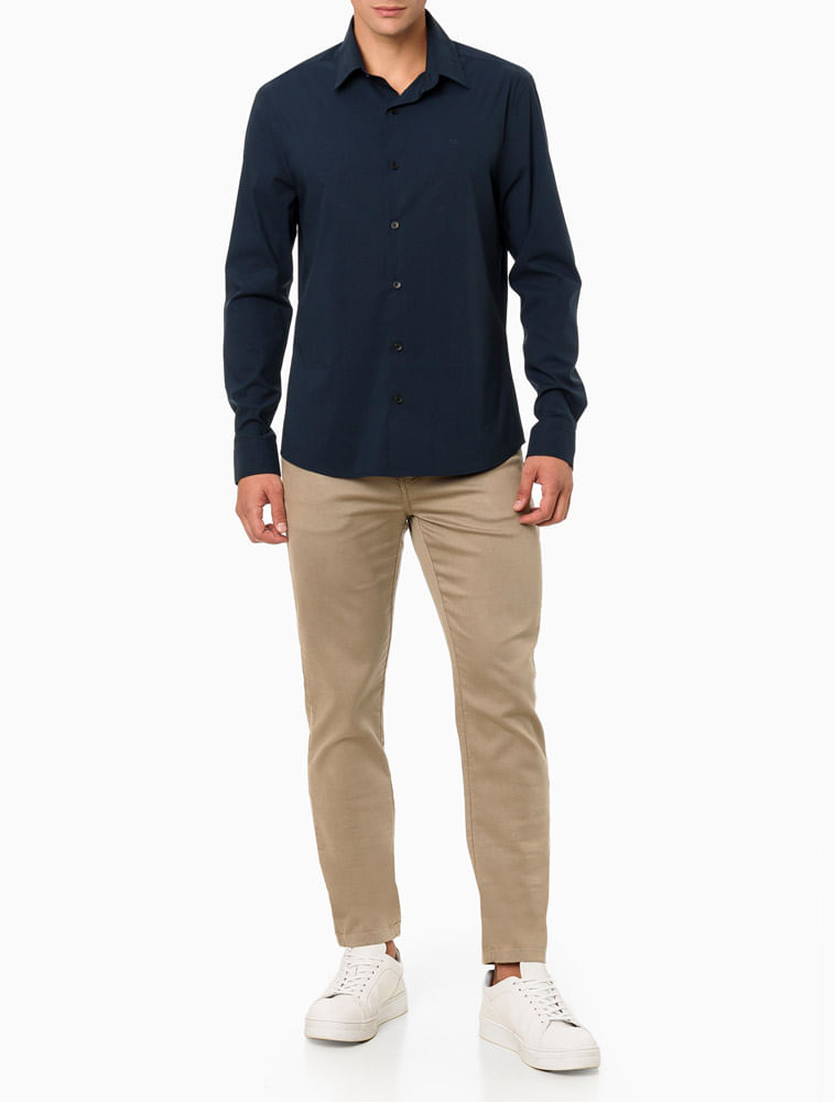 CKSM10OT_0598_2-CAMISA-SLIM-CANNES-BASICA-ESSENTIAL-OUT