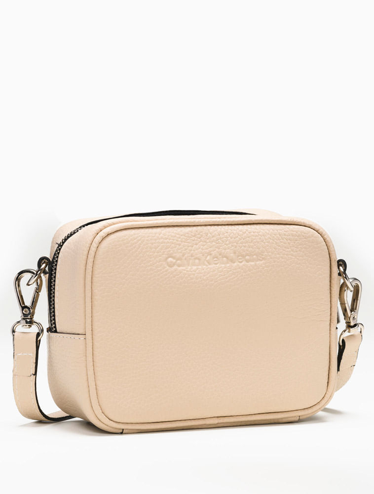 CF4PF86BL475_0703_2-BOLSA-CAMERA-BAG-CKJ-QUEIMA-CK