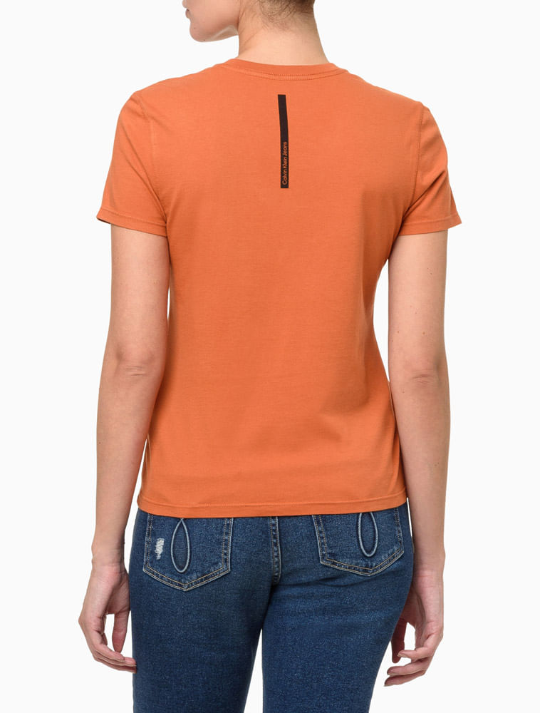 CKJF123G_0182_3-CAMISETA-CKJ-FEM-DECOTE-V-LOGO