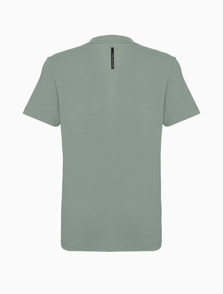 CKJJ110G_0605_2-CAMISETA-MC-CKJ-BOY-LOGO-RETANGULO