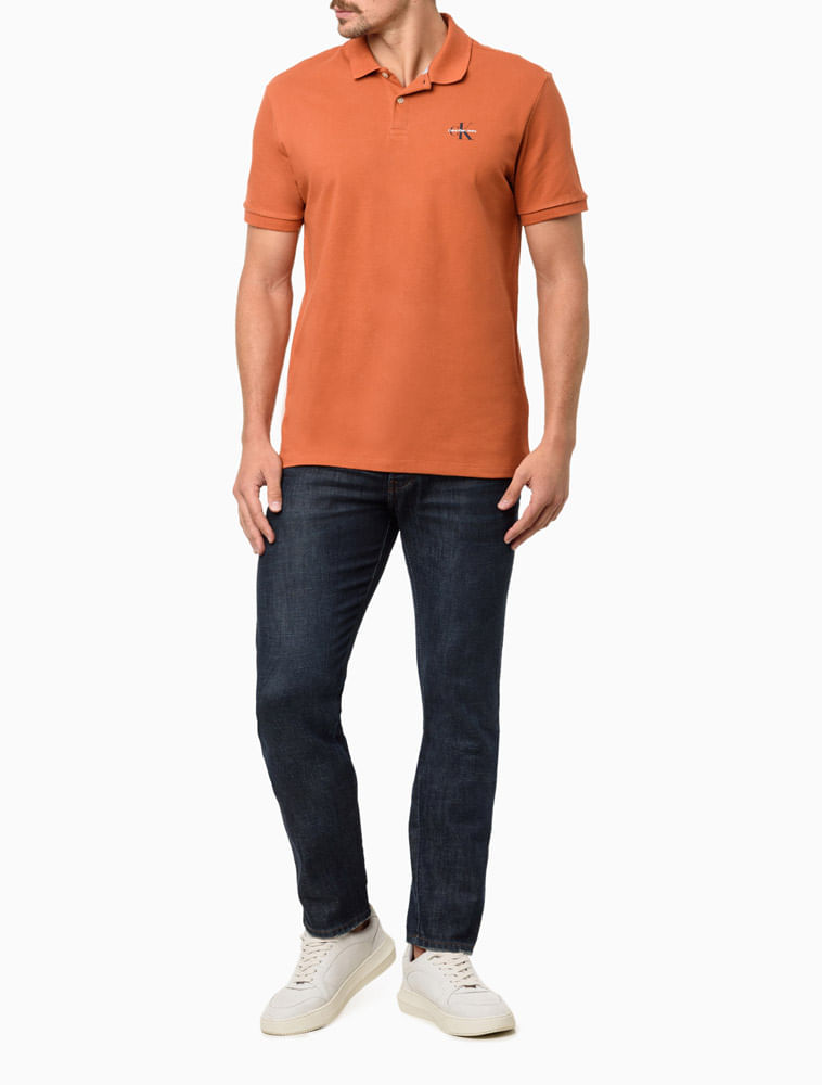 CKJM201G_0981_2-POLO-MC-CKJ-MASC-LOGO-RE-ISSUE-PEITO
