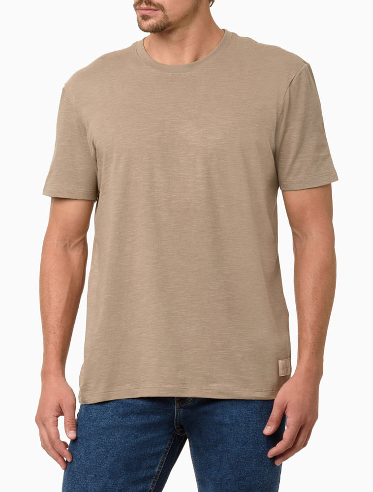 Camiseta Masculina Flamê Com Etiqueta - Caqui Claro Menor preço em Camiseta Masculina Flamê Com Etiqueta - Caqui Claro