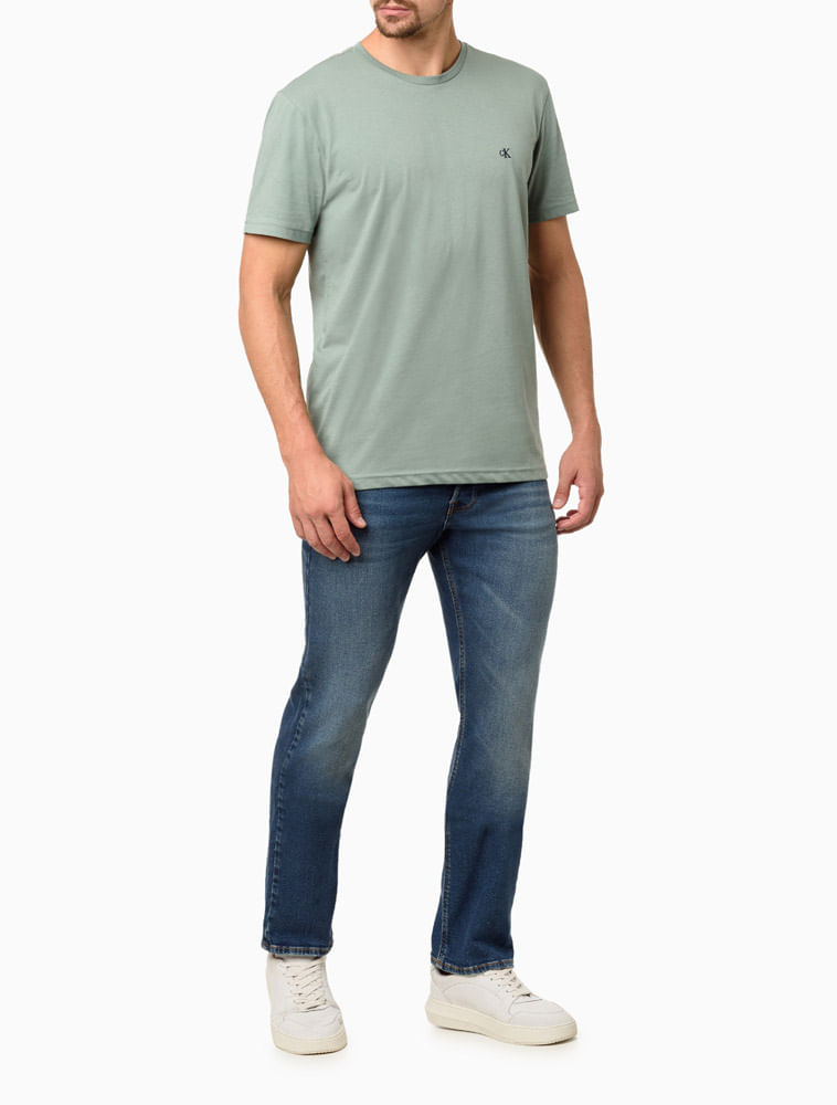 CM4PC01TC677_0605_1-CAMISETA-MC-CKJ-MASC-CK-BORDADO