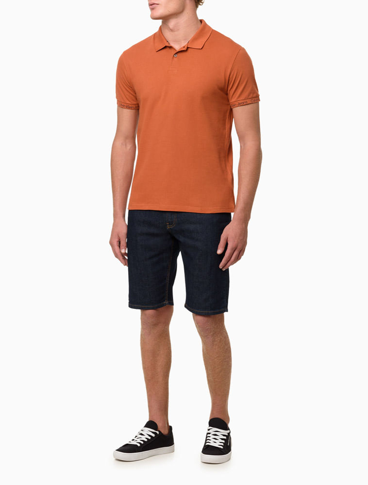 CM4PC02PR828_0981_2-POLO-MC-CKJ-MASC-LOGO-CALVIN-MANGA