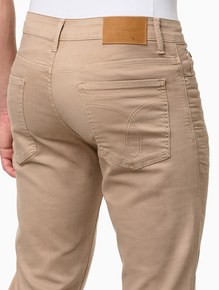 CM4PC10CC560_0712_4-CALCA-COLOR-SKINNY-MOLETOM-3D