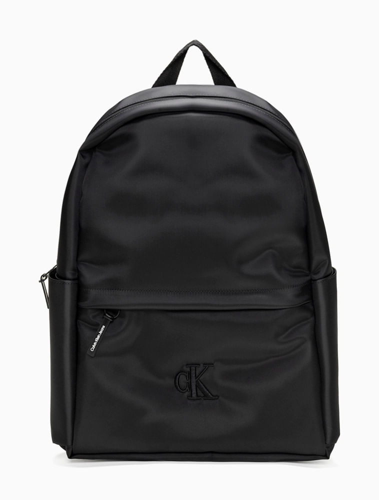 CM4PC86MO095_0987_1-MOCHILA-CKJ-BORDADO-CK
