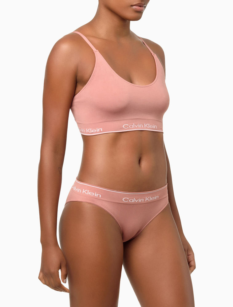 DEL0003_0401_1-TOP-TRIANGULO-MODERN-COTTON-SEAMLESS