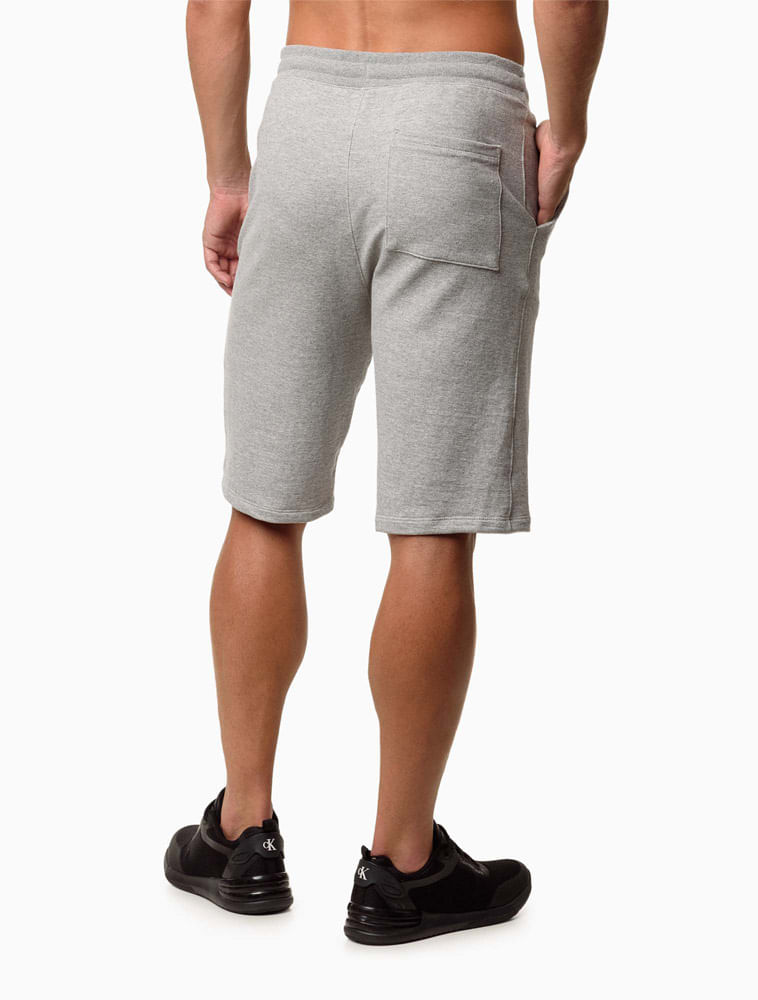 UN215OT_0966_3-BERMUDA-MASC-CALVIN-KLEIN