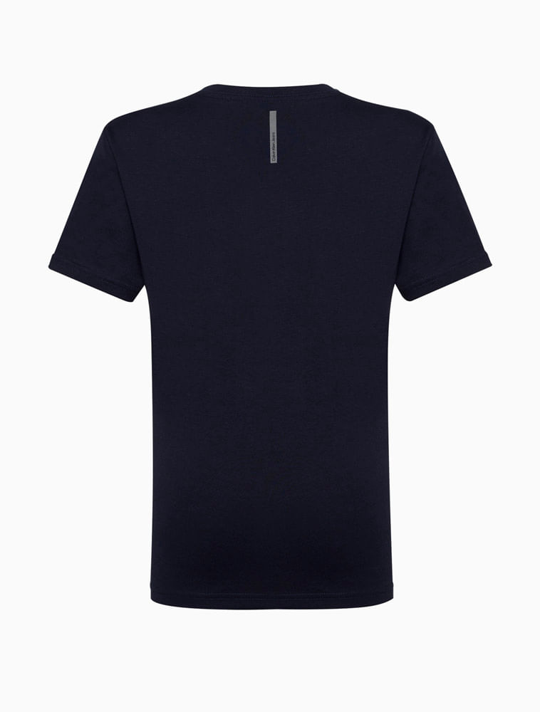 CKJJ117_0598_2-CAMISETA-MC-CKJ-BOY-OMEGA-PEITO
