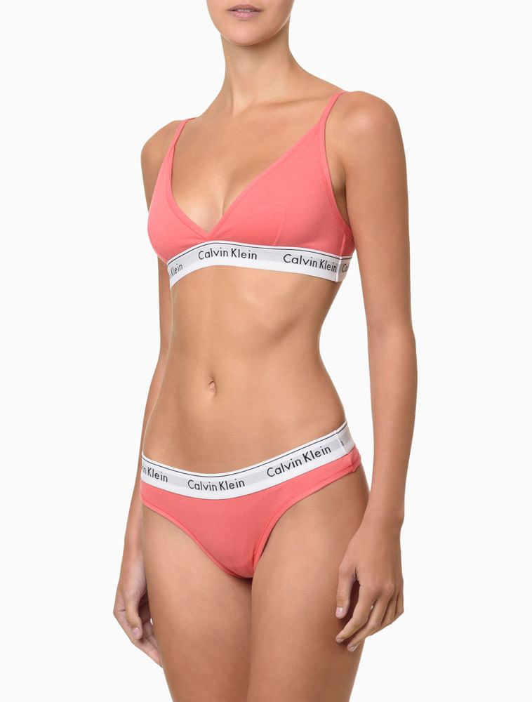 MAR4005G_0222_1-TOP-TRIANGULO-MODERN-COTTON
