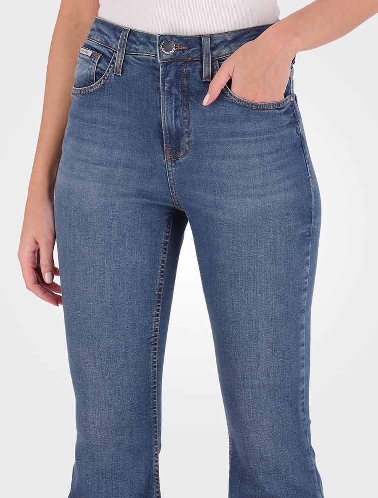 CF4PW11JF104_0585_1-CALCA-JEANS-FLARE-5-POCKETS