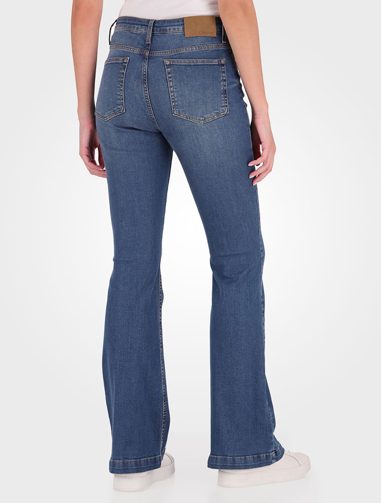 CF4PW11JF104_0585_3-CALCA-JEANS-FLARE-5-POCKETS