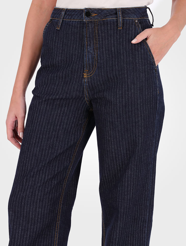 CF4PW11JN216_0598_3-CALCA-JEANS-WIDE-LEG-BOLSOS-FACA