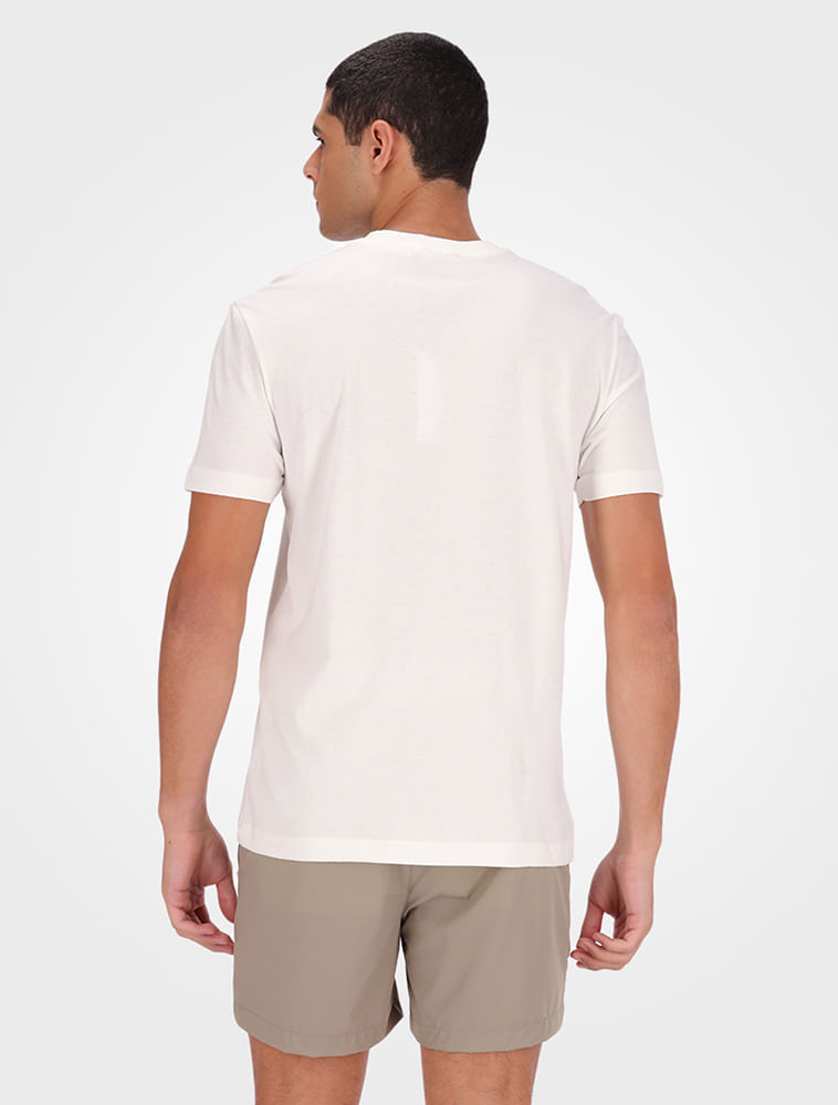 CM4PW01TC670_0111_3-CAMISETA-MC-CK-MASC-LOGO-RELEVO