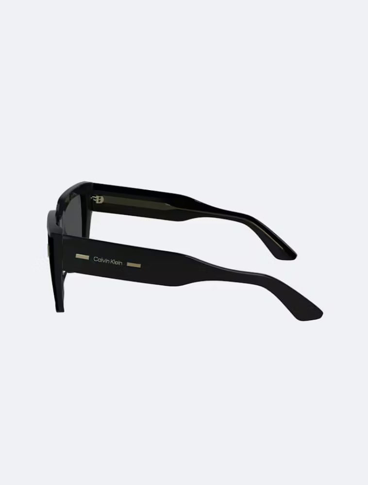 CK24533S_001_3-OCULOS