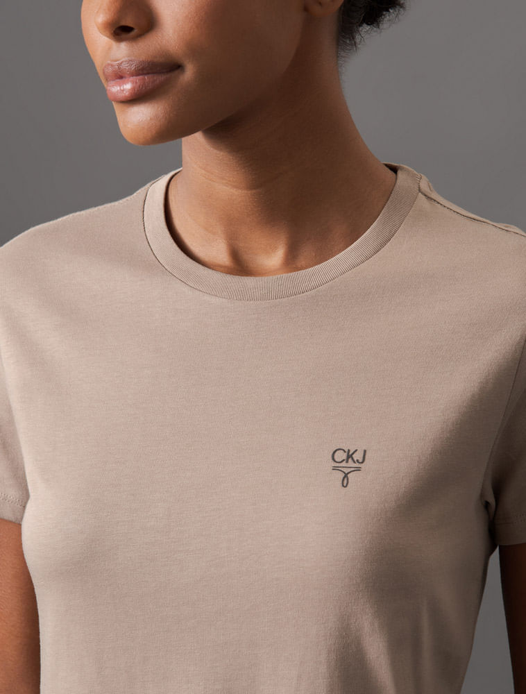 CKJF105_0716_4-CAMISETA-MC-REGULAR-LOGO-OMEGA