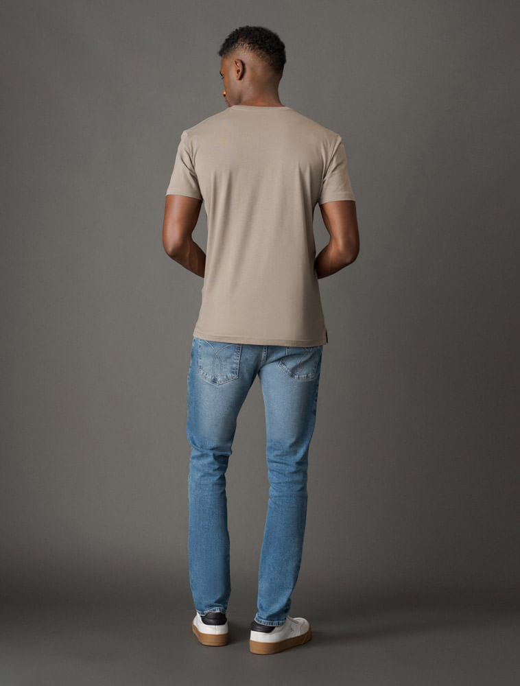 CKJM04_0716_2-CAMISETA-CKJ-MC-ESSENTIALS