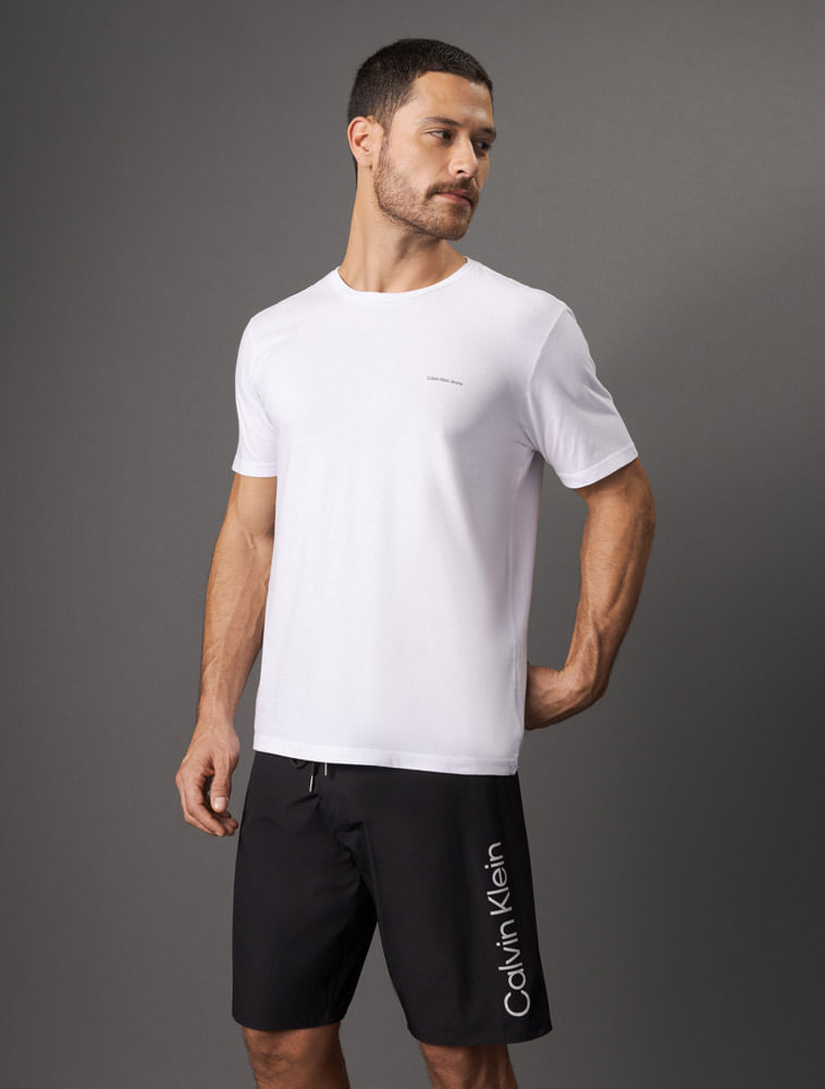 CKJM101_0900_1-CAMISETA-MC-CKJ-MASC-LOGO-BASICO-PEITO