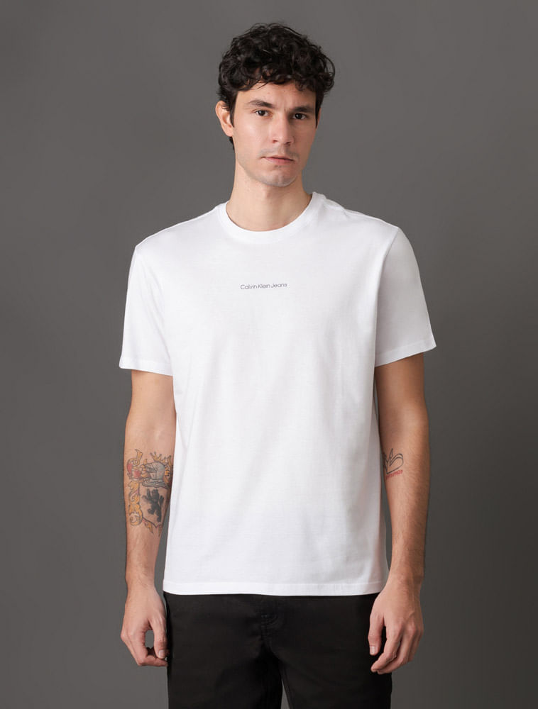 CKJM106_0900_1-CAMISETA-MC-CKJ-MASC-LOGO-CENTRALIZADO