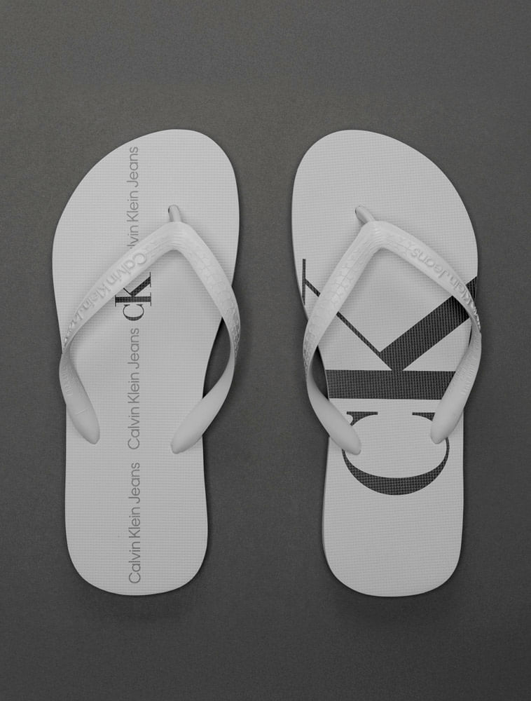 CKJM1108_0900_2-CHINELO-CKJ-LOGO-CORRIDO-CK