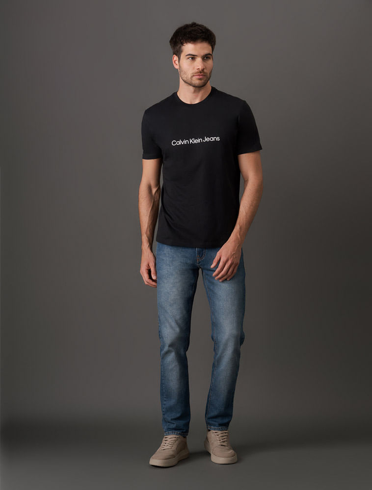 CKJM112_0987_3-CAMISETA-MC-CKJ-MASC-EMBOSSED