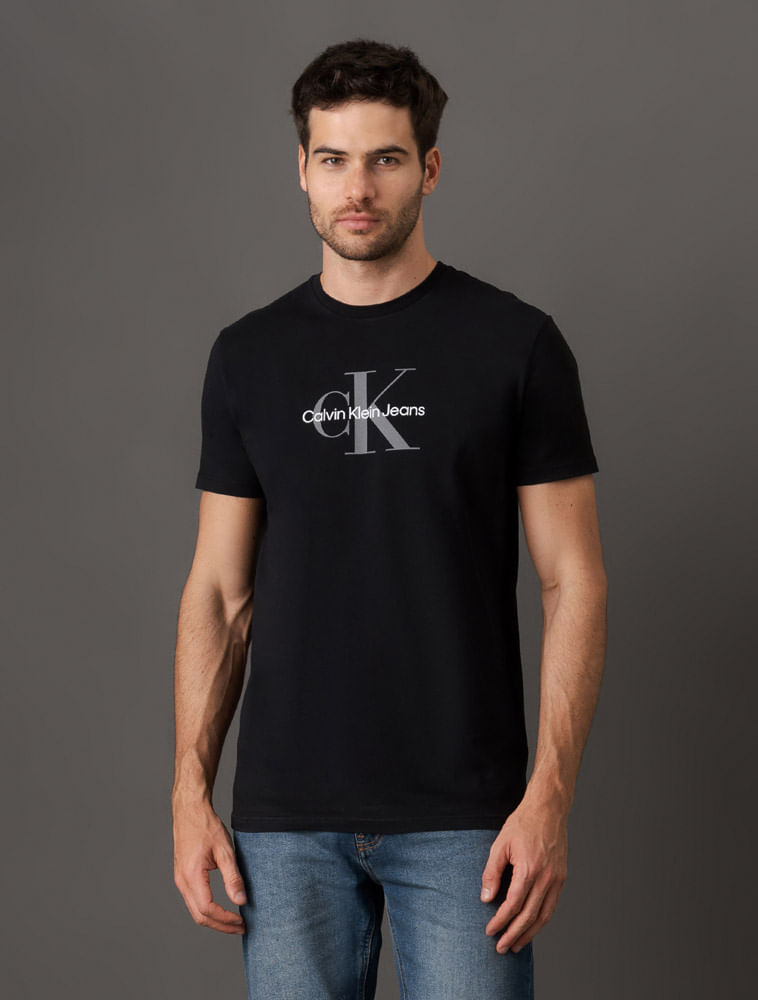 CKJM121_0987_1-CAMISETA-MC-CKJ-MASC-RE-ISSUE