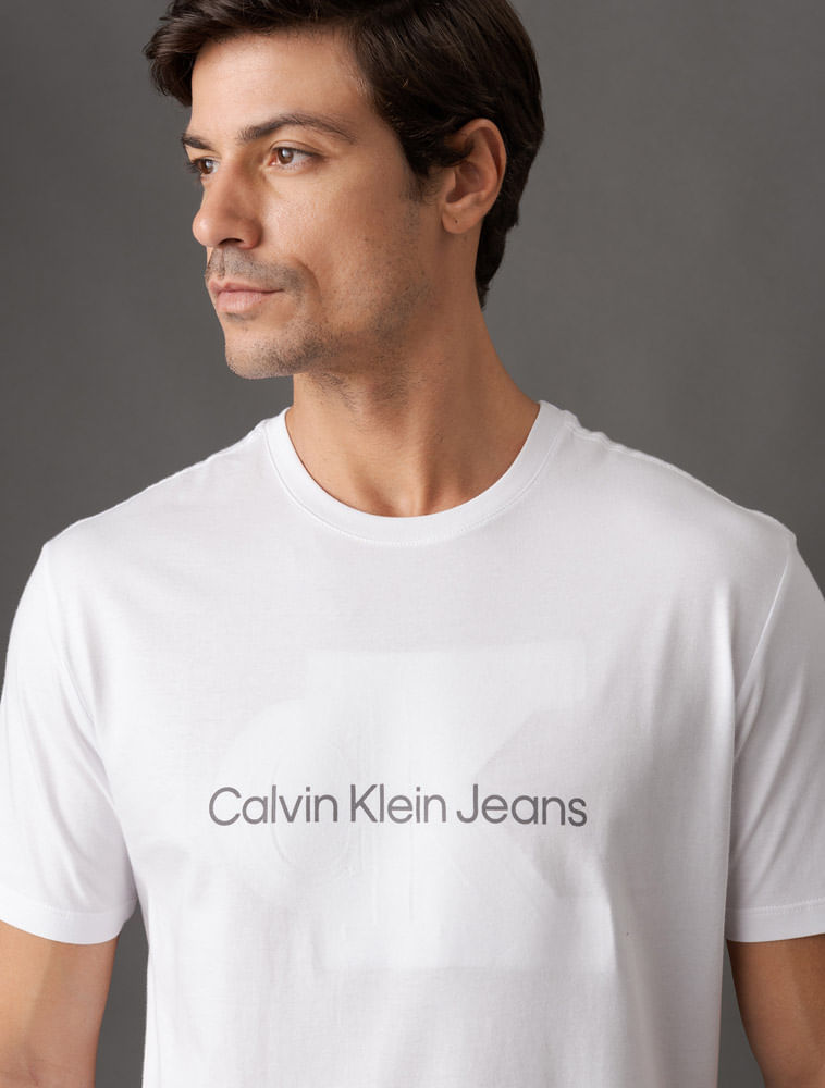 CKJM112_0900_4-CAMISETA-MC-CKJ-MASC-EMBOSSED