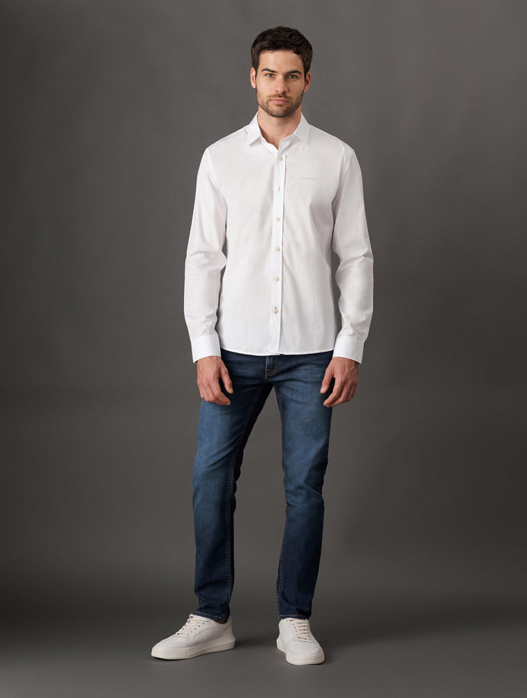 CKJM901_0900_3-CAMISA-ML-REG-LISA-BASICA-LOGO-NO-PEITO