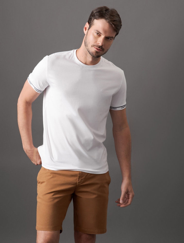 CKSM110_0900_5-T-SHIRT-MC-CK-MASC-PUNHO-LOGO