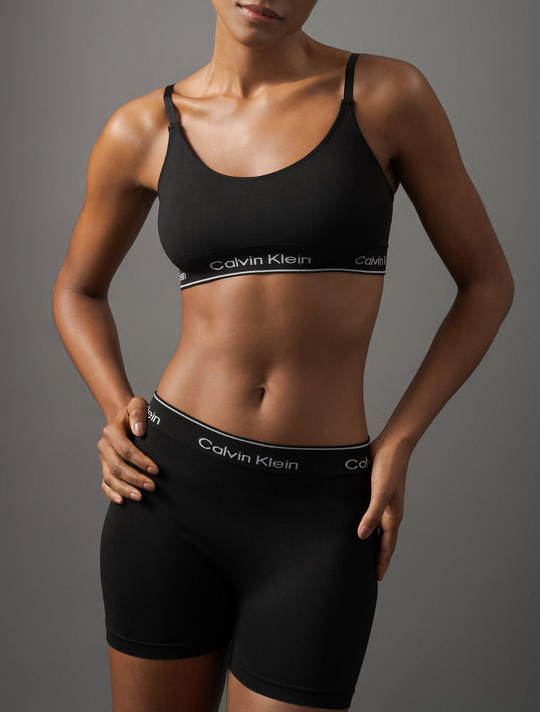 DEL0003_0987_4-TOP-TRIANGULO-MODERN-COTTON-SEAMLESS