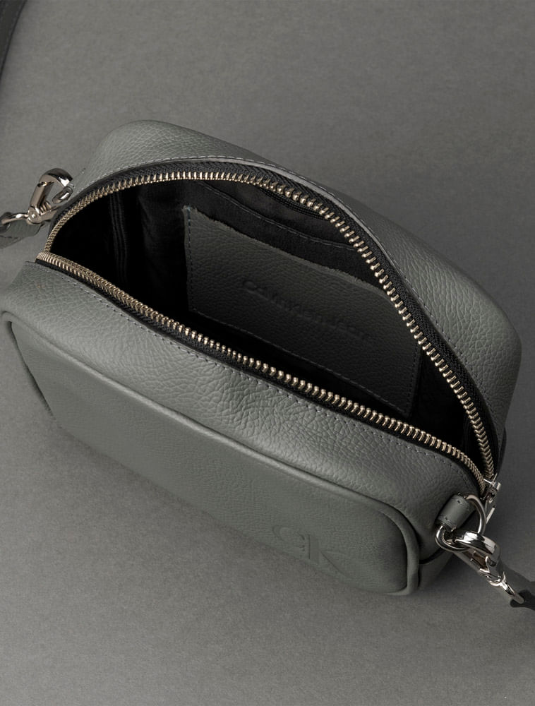 CF5OF86BL492_0984_3-BOLSA-CAMERA-BAG-CKJ-QUEIMA-CK