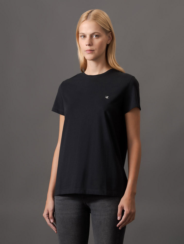 CF5OC01BC204_0987_1-CAMISETA-MC-CKJ-FEM-EGIPCIO-PATCH
