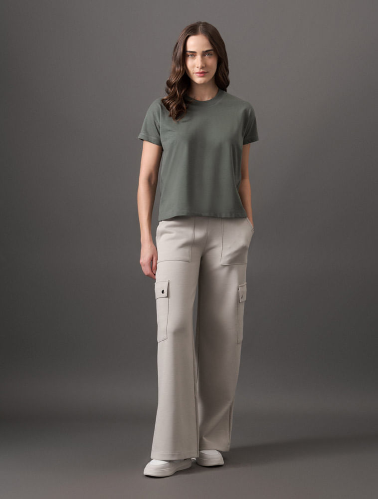 CF5OC01BC202_0615_3-CAMISETA-MC-CKJ-FEM-TRANCADOR-CONTRASTE