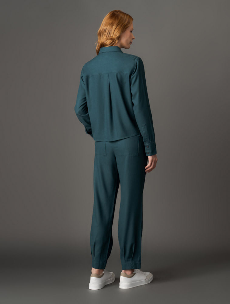 CF5OW03CL220_0605_2-CAMISA-CROPPED-MANGA-LONGA-EM-VISCOSE