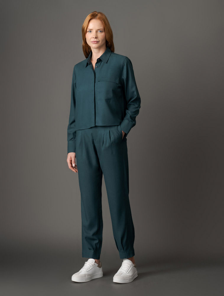 CF5OW03CL220_0605_3-CAMISA-CROPPED-MANGA-LONGA-EM-VISCOSE