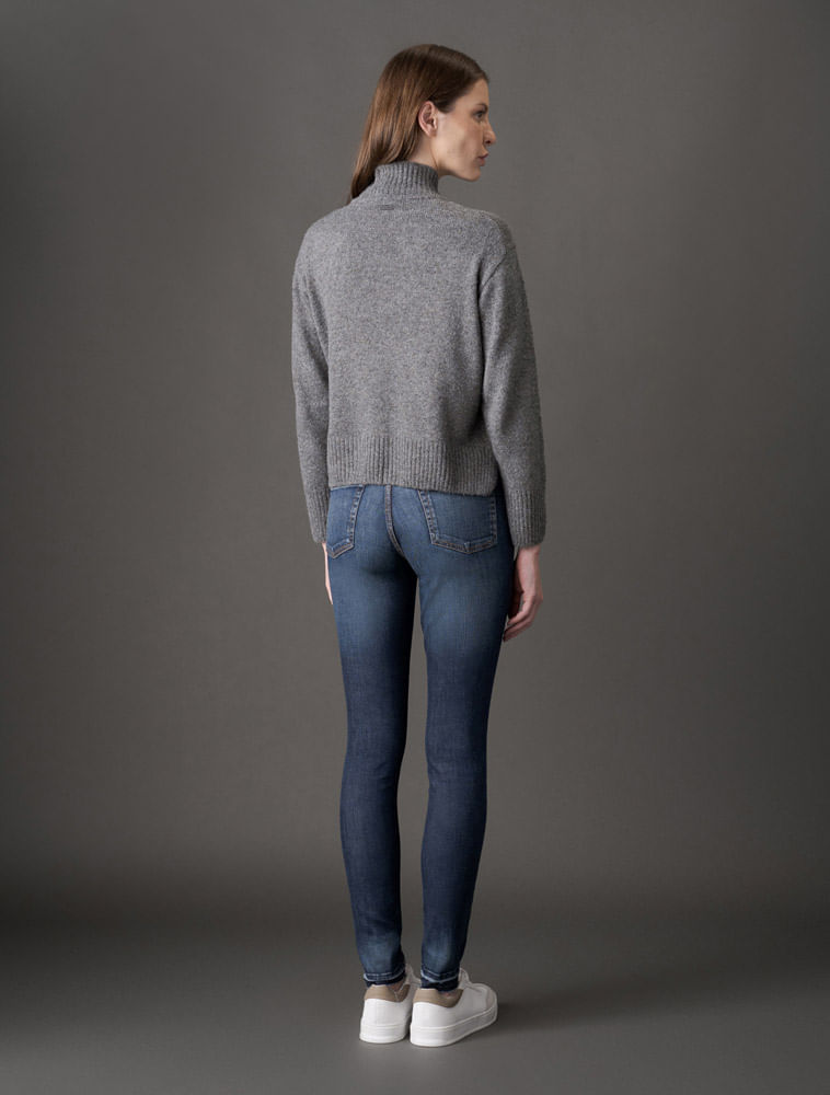 CF5OW04WR288_0984_2-TRICOT-GOLA-ALTA-FENDA-LATERAL