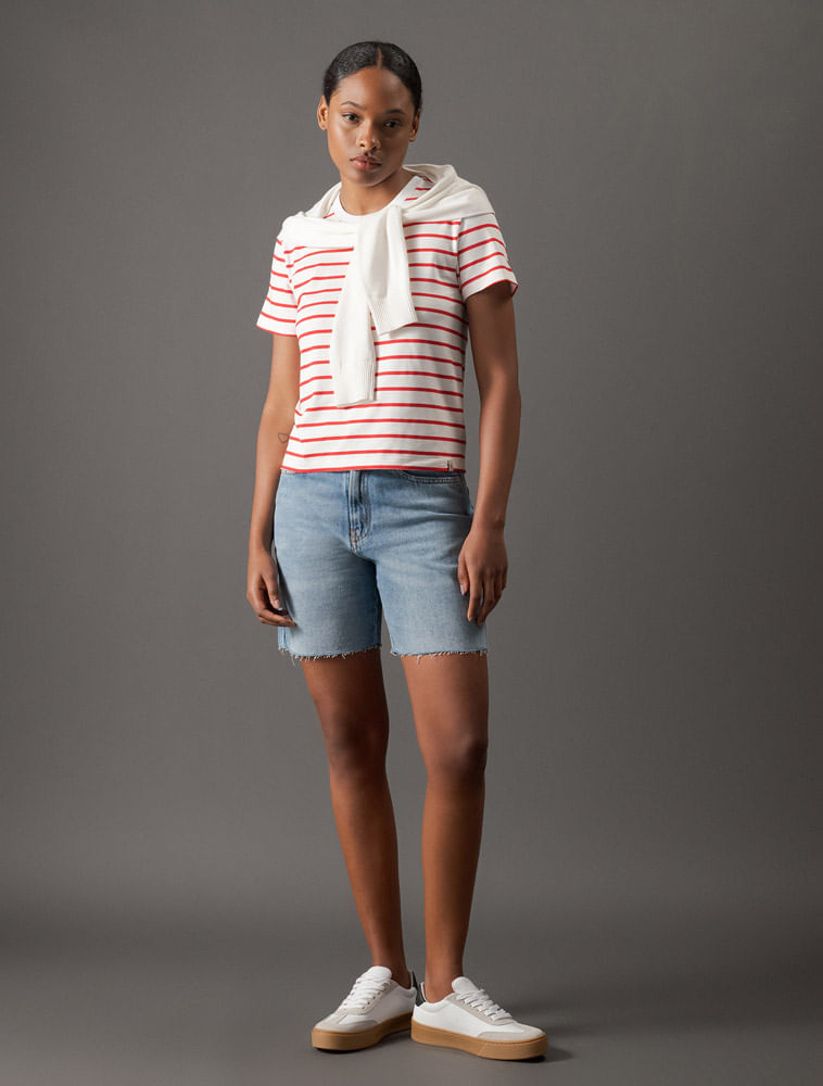 CF5OC01BC239_0395_5-CAMISETA-MC-CKJ-FEM-LISTRAS
