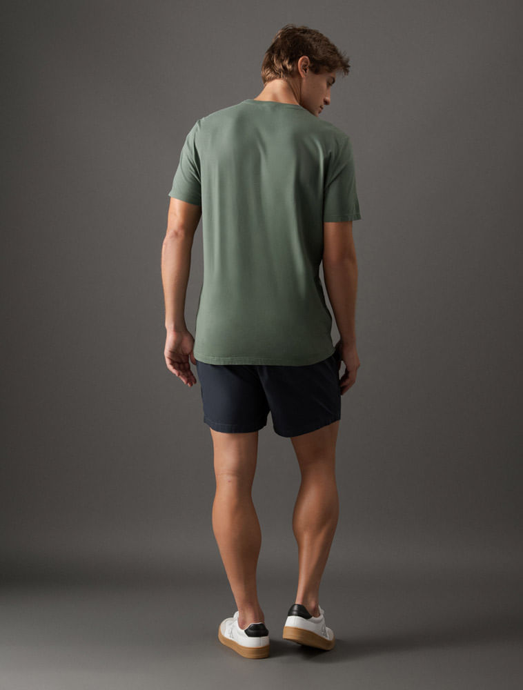 CKJM103H_0615_2-CAMISETA-MC-CKJ-MASC-REISSUE-PEITO