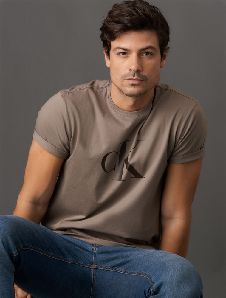 CKJM120H_0716_5-CAMISETA-MC-CKJ-MASC-CK-GEL